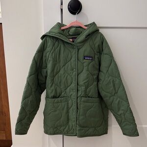 Patagonia Kids Olive Green Quilted Puffer Jacket